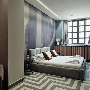 https://serendipity-rooms-navigli.italymilanhotels.net